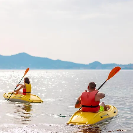 Glamping Rosselba Le Palme Sant'Anna (Isola d'Elba)