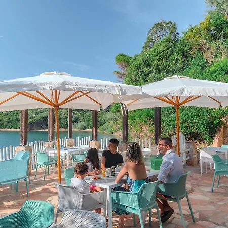 Luxe tent Glamping Rosselba Le Palme