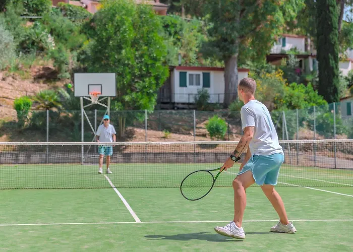 Glamping Rosselba Le Palme Sant'Anna (Isola d'Elba)